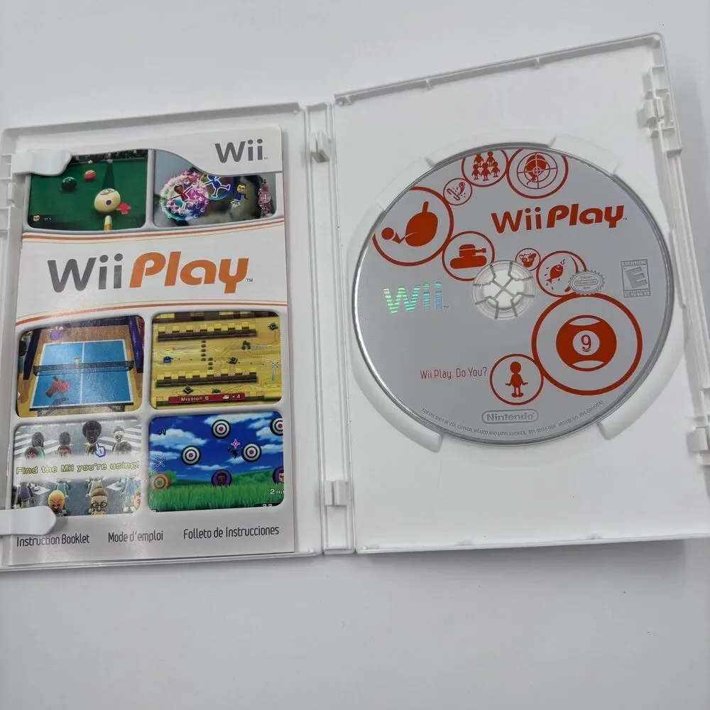 Wii Play Nintendo Wii Disc Case Manual CIB Tested Party Games